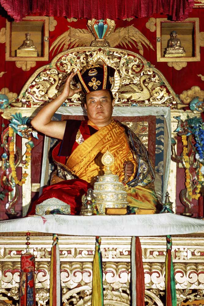 The 16th Karmapa & the Black Crown