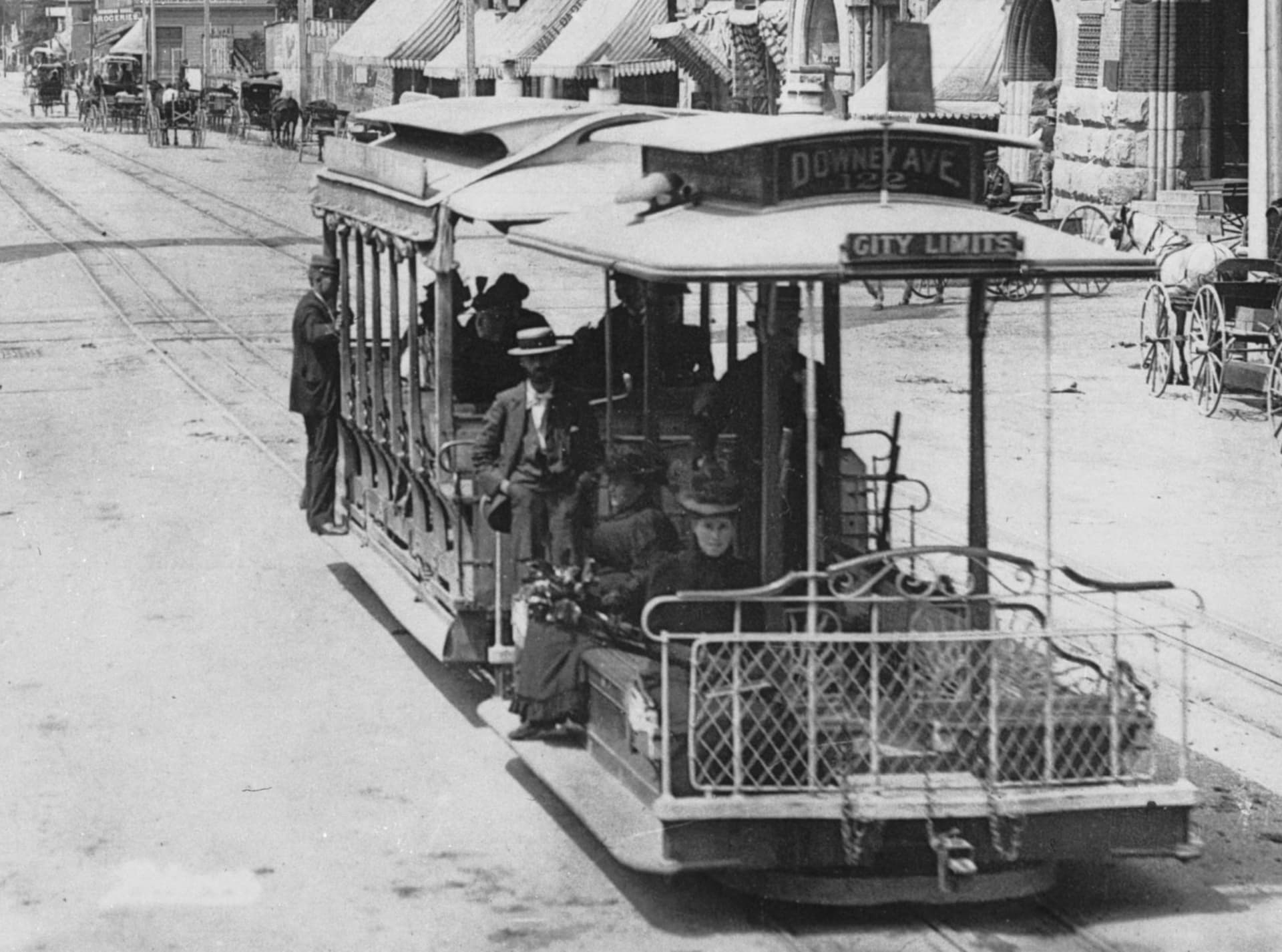 Cable car on Broadway just north of 2nd Street looking south, Los Angeles, ca.1893-1895