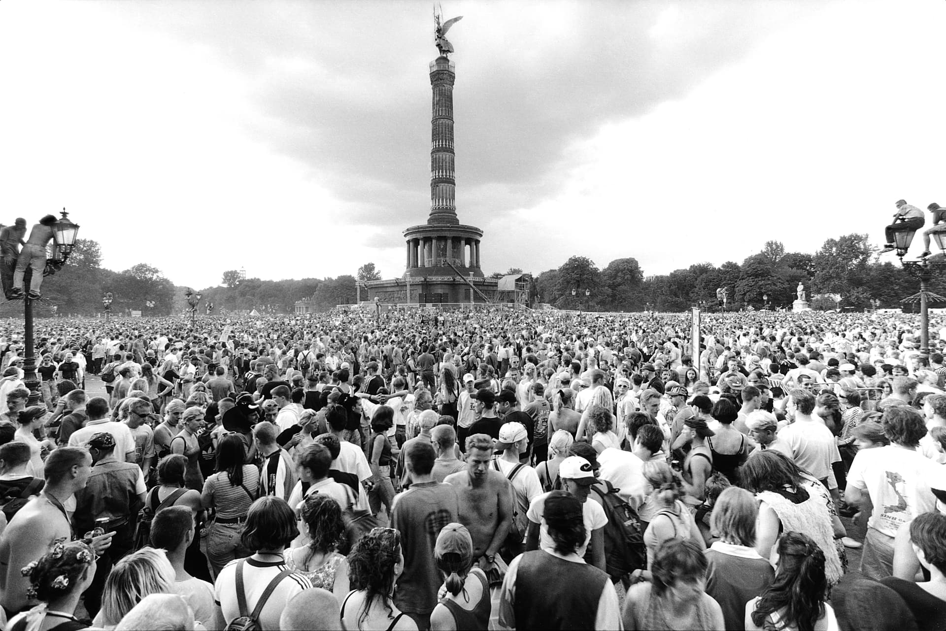 1996: “We Are One Family”