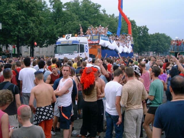 2002: “Access Peace”
