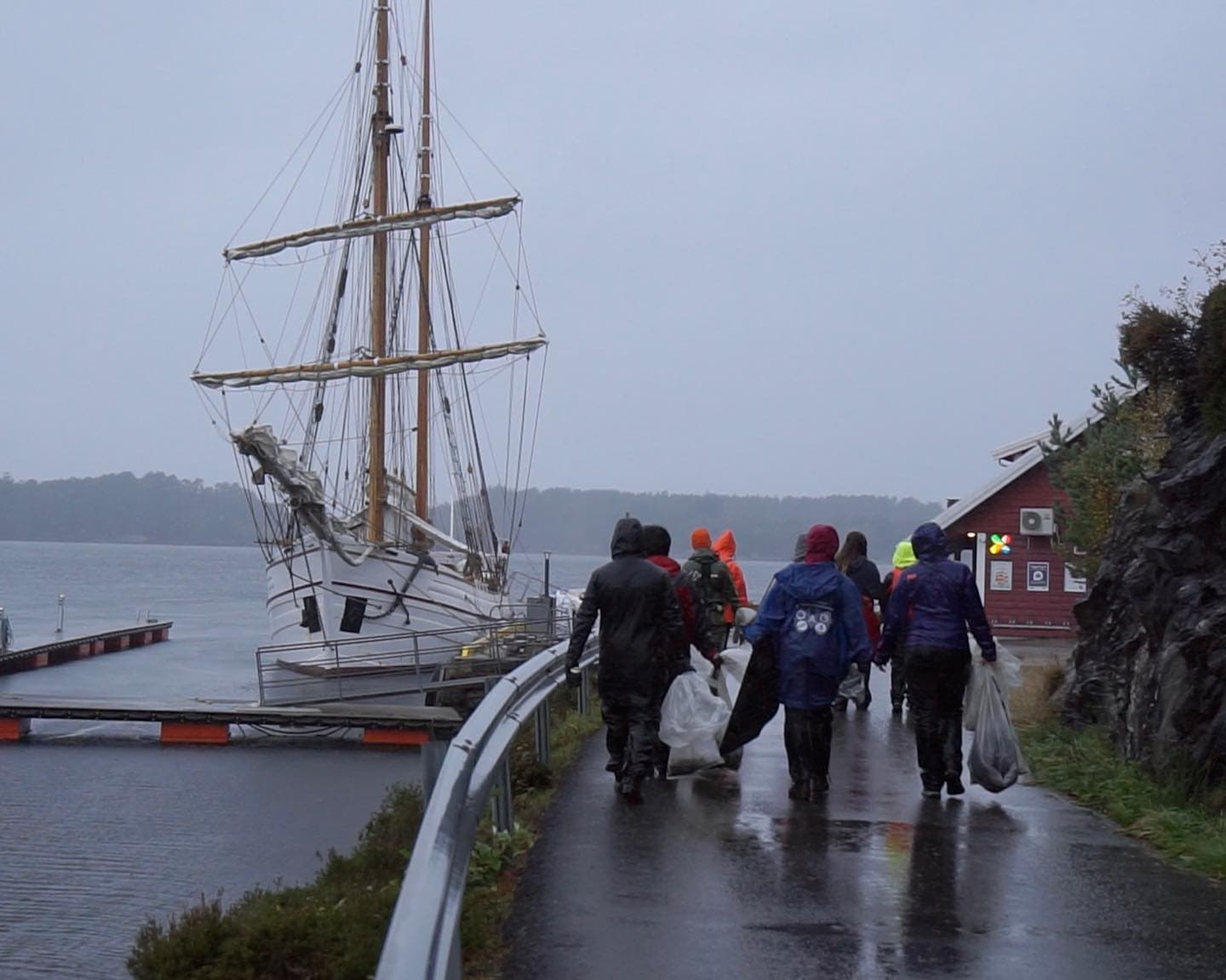 The expedition joined.friluftsrad picking up marine litter with a…