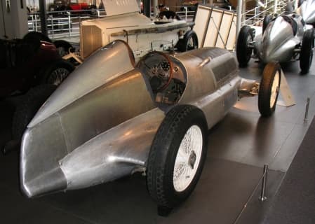 The Silver Arrows dominate the Grands Prix