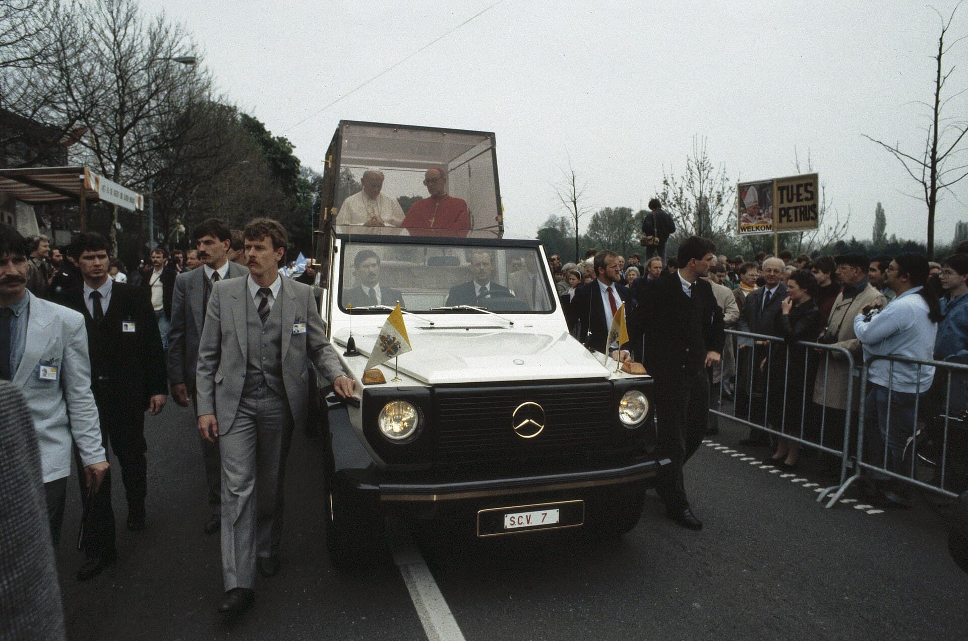 Papal motorcade, Netherlands 1985