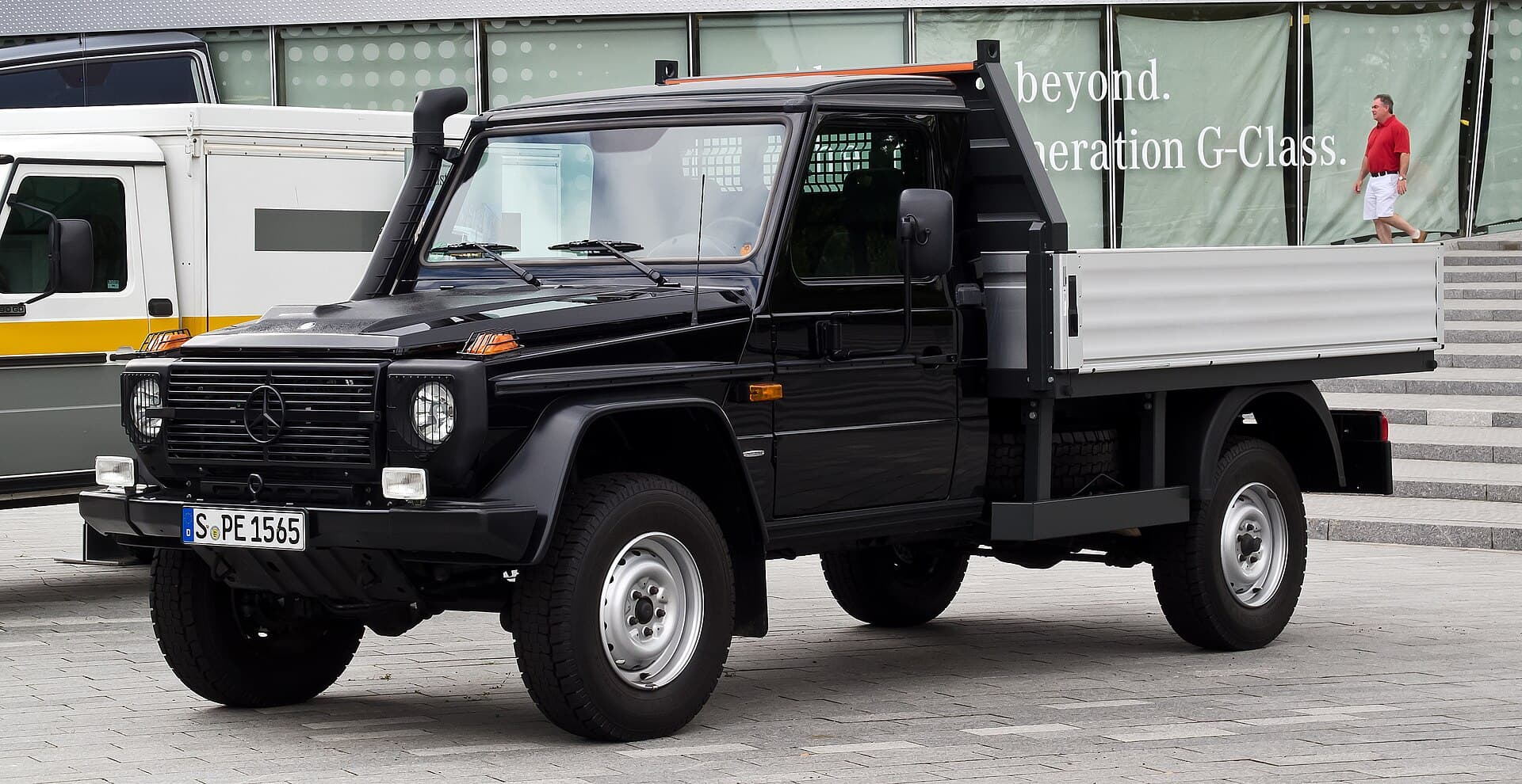 W461 Professional flatbed