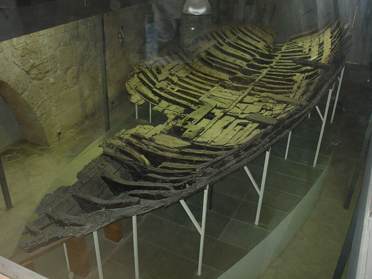 Kyrenia ship