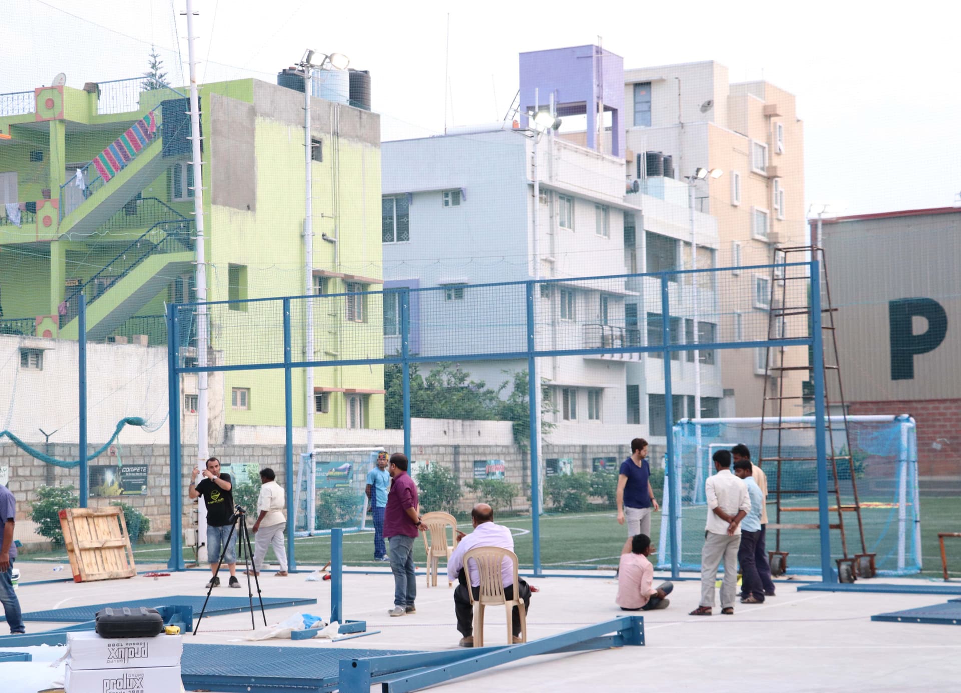 Building a padel court