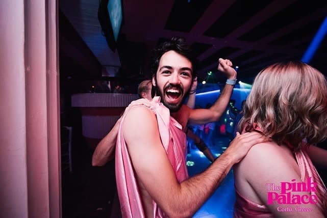 Check the pictures from our last TOGA Party What a party! (7 of 7)