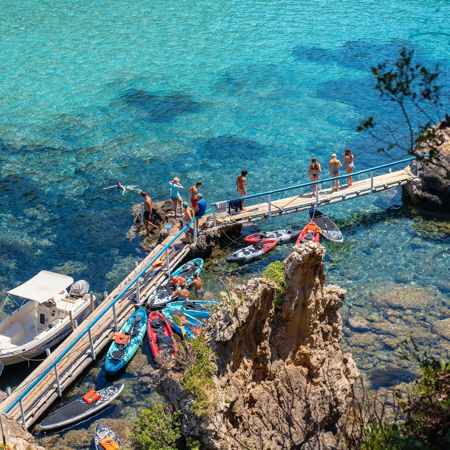 Kayaks, Mermaids, Turtles & Clear Waters! (2 of 5)