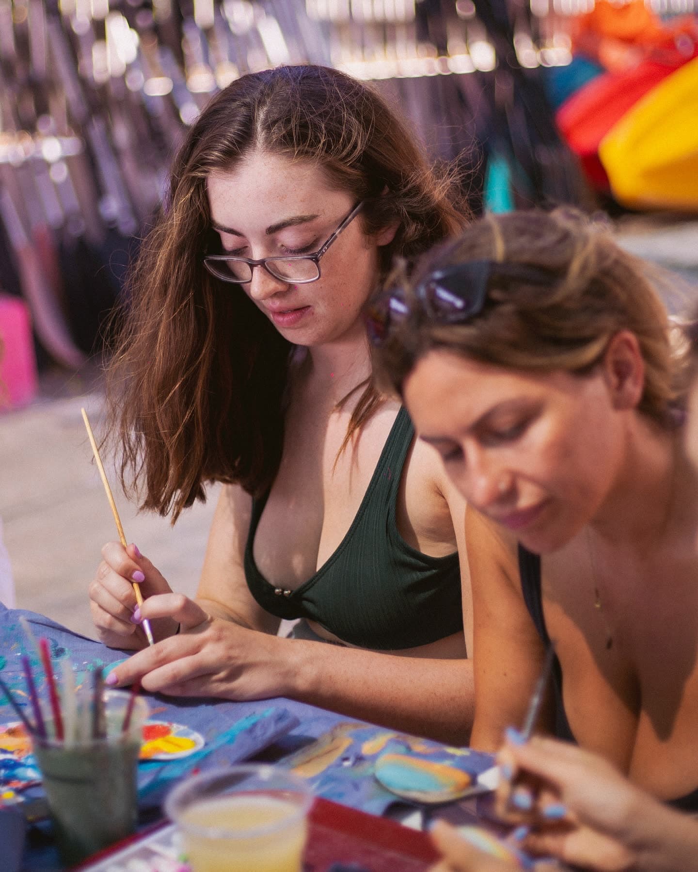 Art, sun, and new friends! (4 of 9)