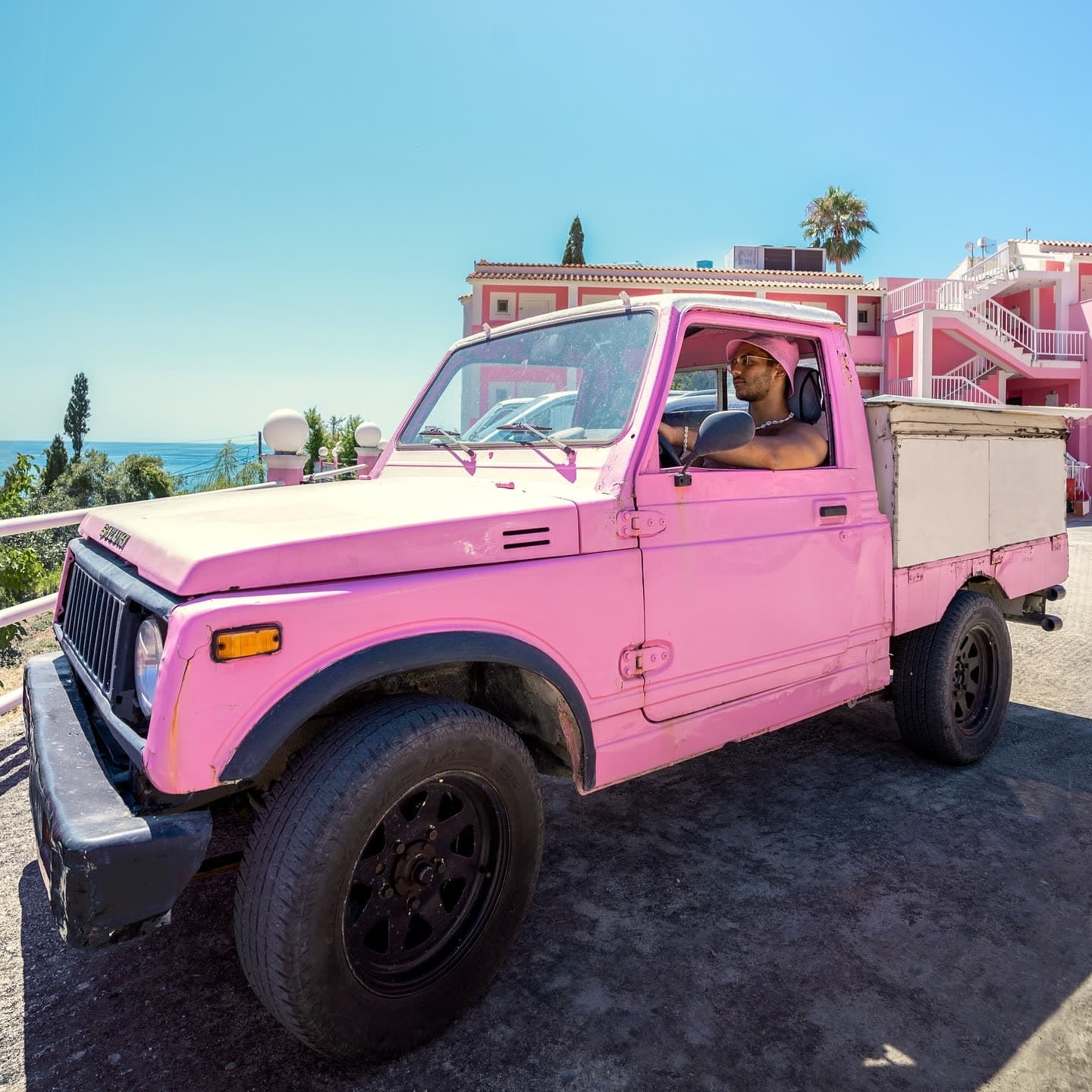 Our pink jeeps are all revved up for your next island adventure!