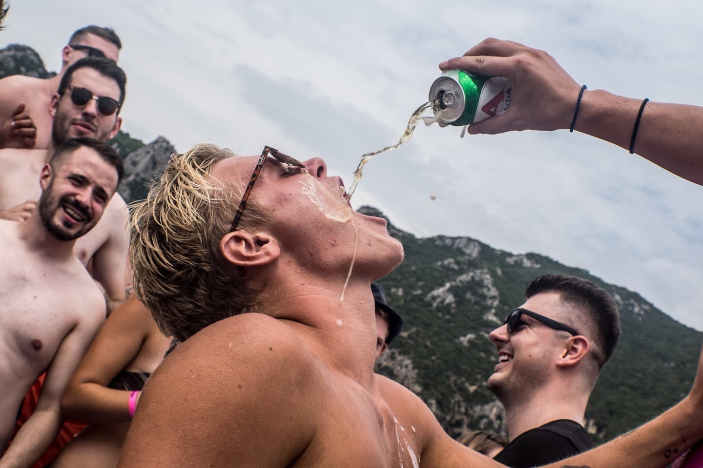 SEND ITTT WE SAYYY β Memories of the Booze cruise β The kind of memories that is (very)β¦