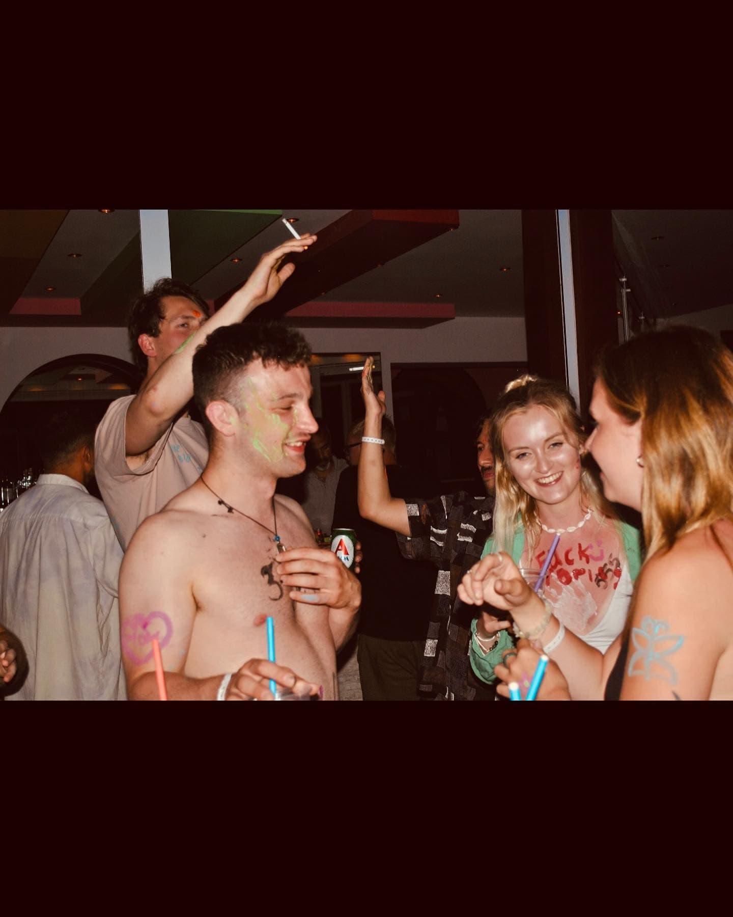 Capturing the magic of a paint-filled night at ! (3 of 4)