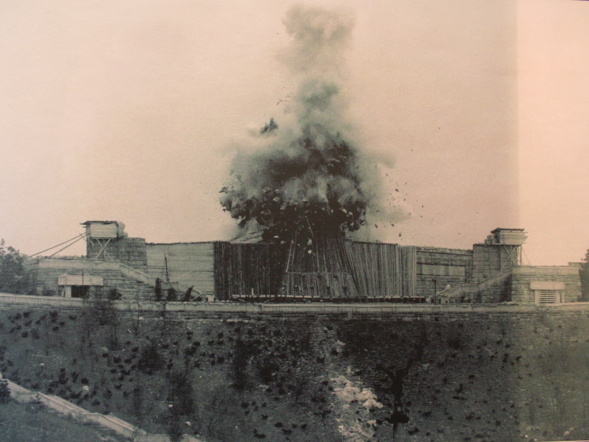 Letná Blown Up
