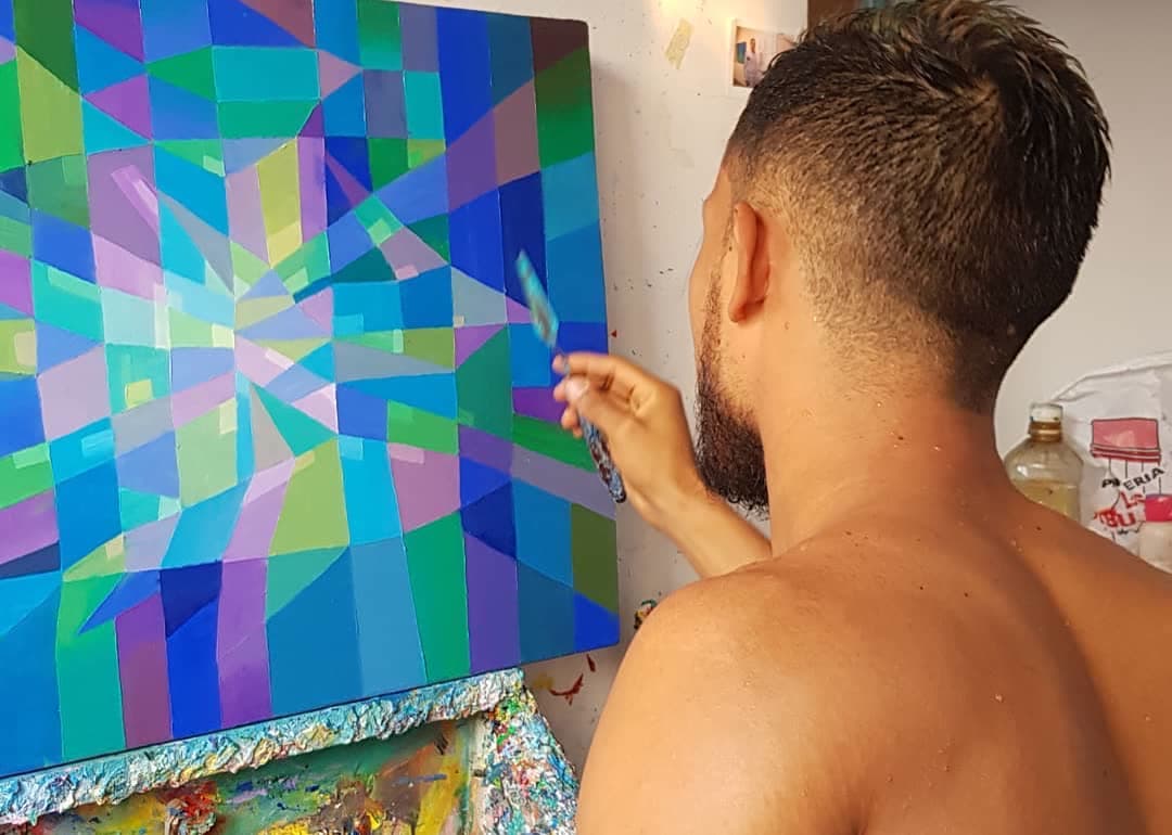 Soy amante de las sombras pero la luz siempre reclama protagonismo en mis pinturas. (2 of 3)