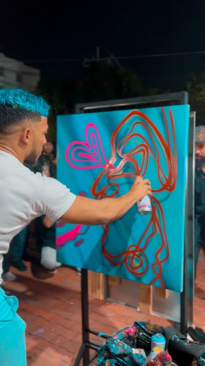 Les comparto algo de lo vivido anoche REBELIÓN VISUAL en @carlostinocoartist Producción…
