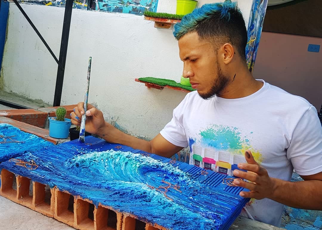 El surf es un deporte acuático que consiste en realizar amplios giros y maniobras… (3 of 3)
