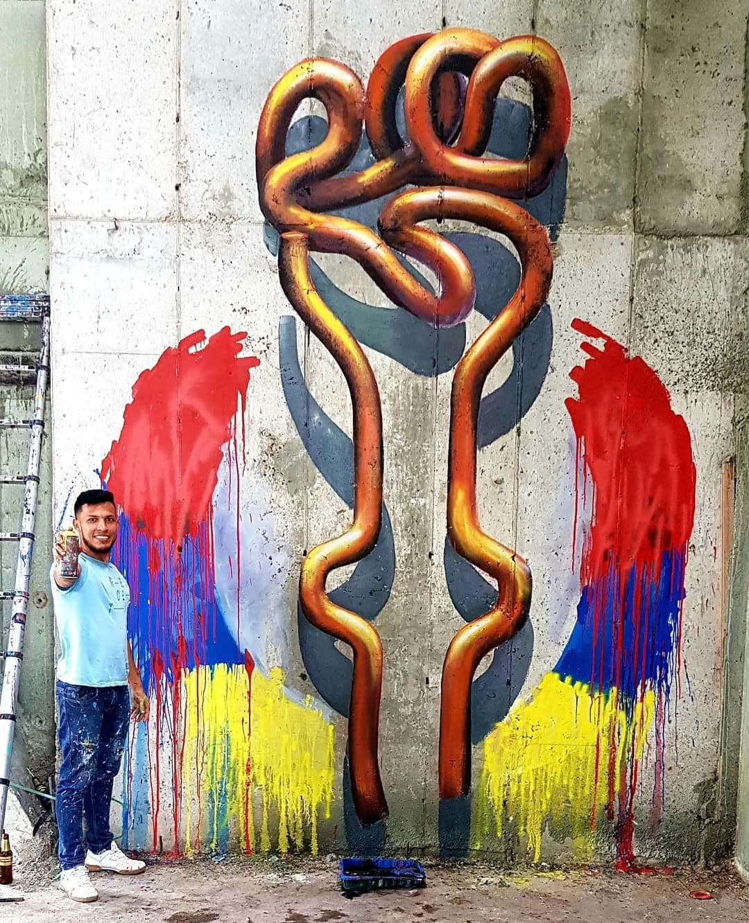 Esta va por todos los que anhelamos una mejor colombia. (1 of 2)