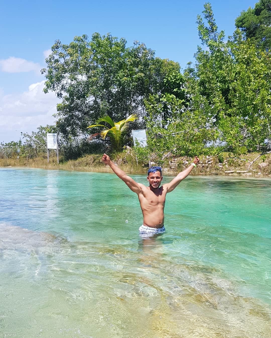 Pasas un dia en bacalar mexico y se te reiniciá la vida. (3 of 3)