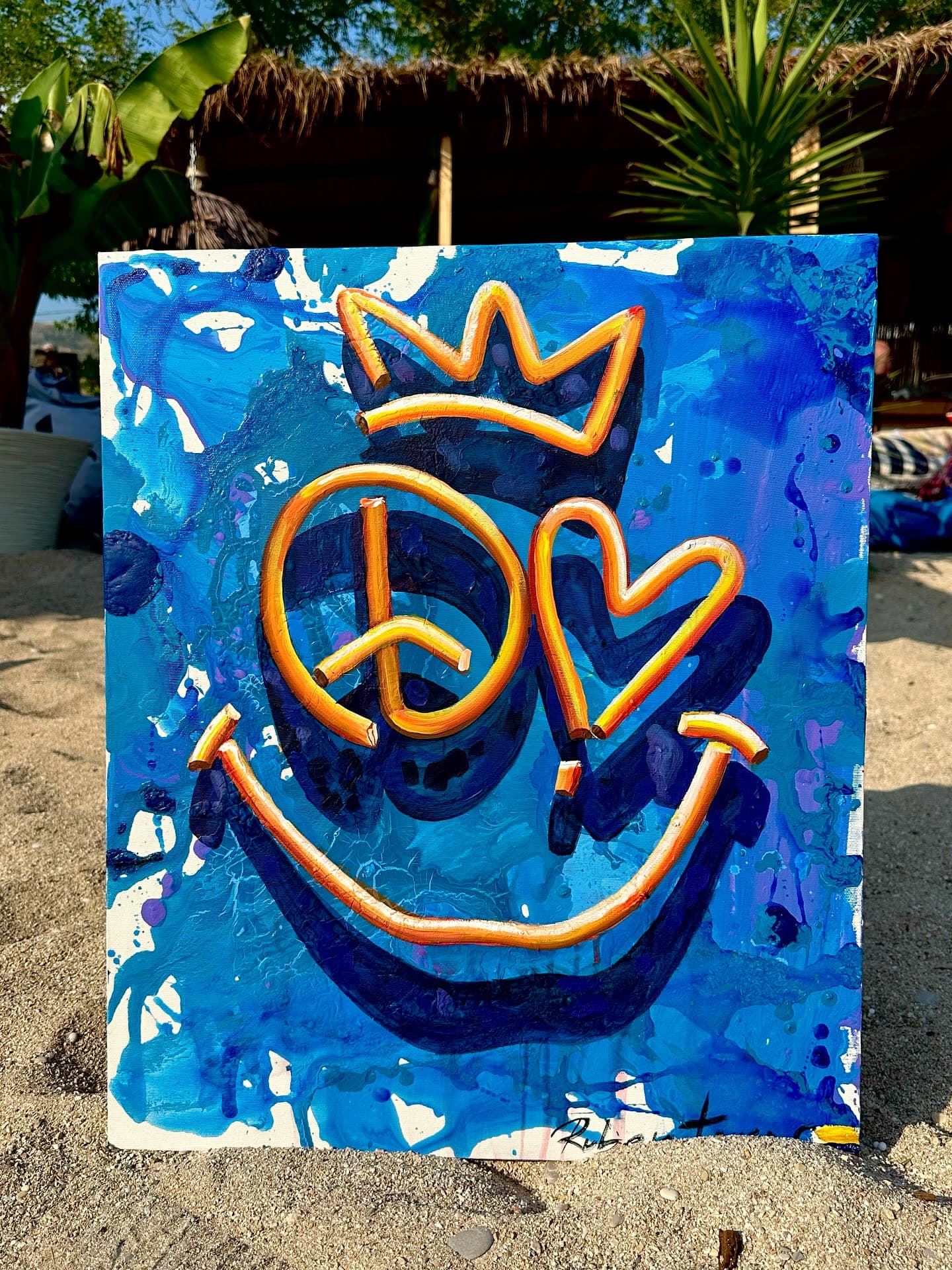 Peace and love ️ Have a nice day everybody.