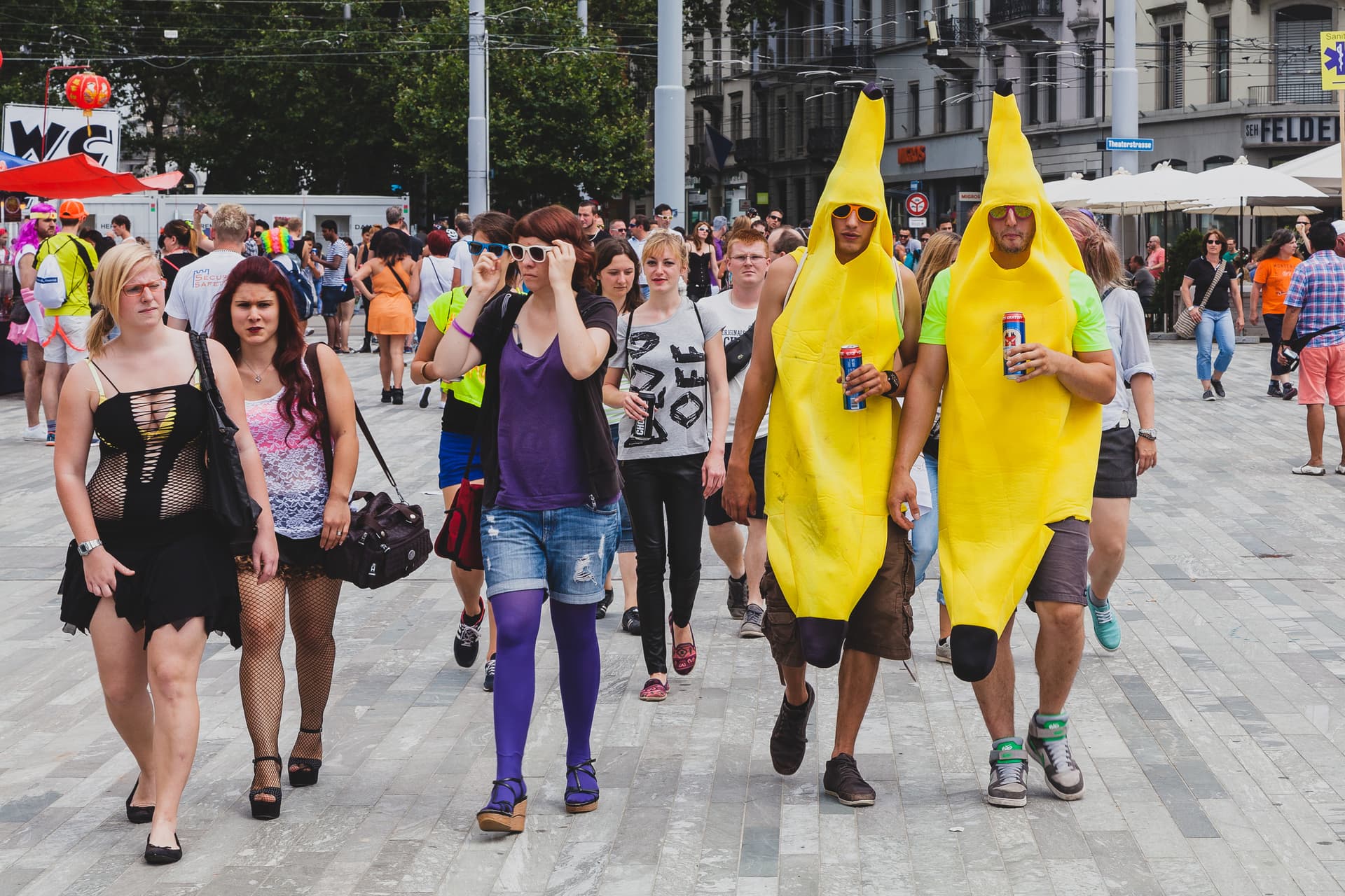 Costumed groups on the route, Street Parade 2014