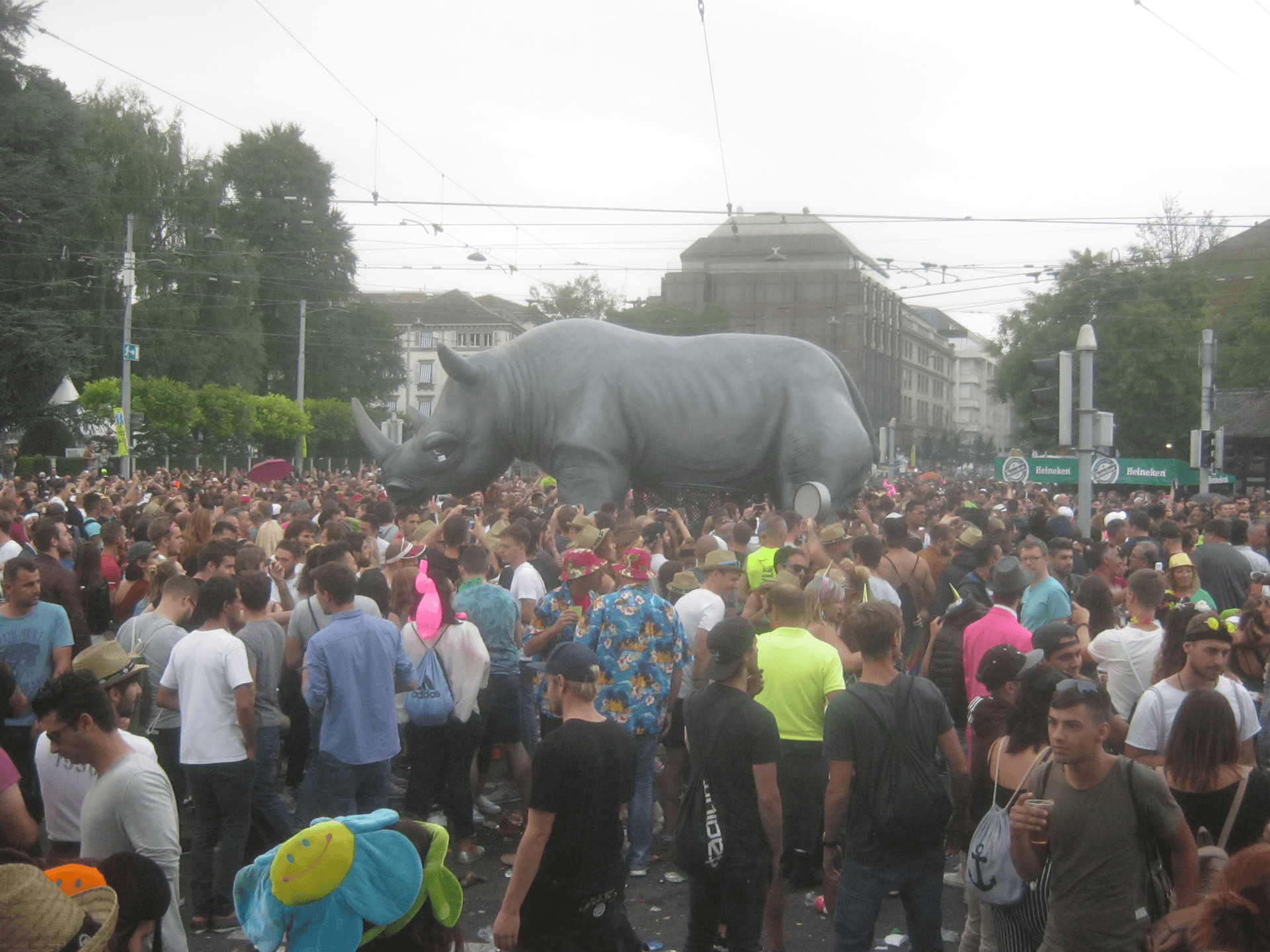 Inflatable rhinoceros over the crowd, 2017