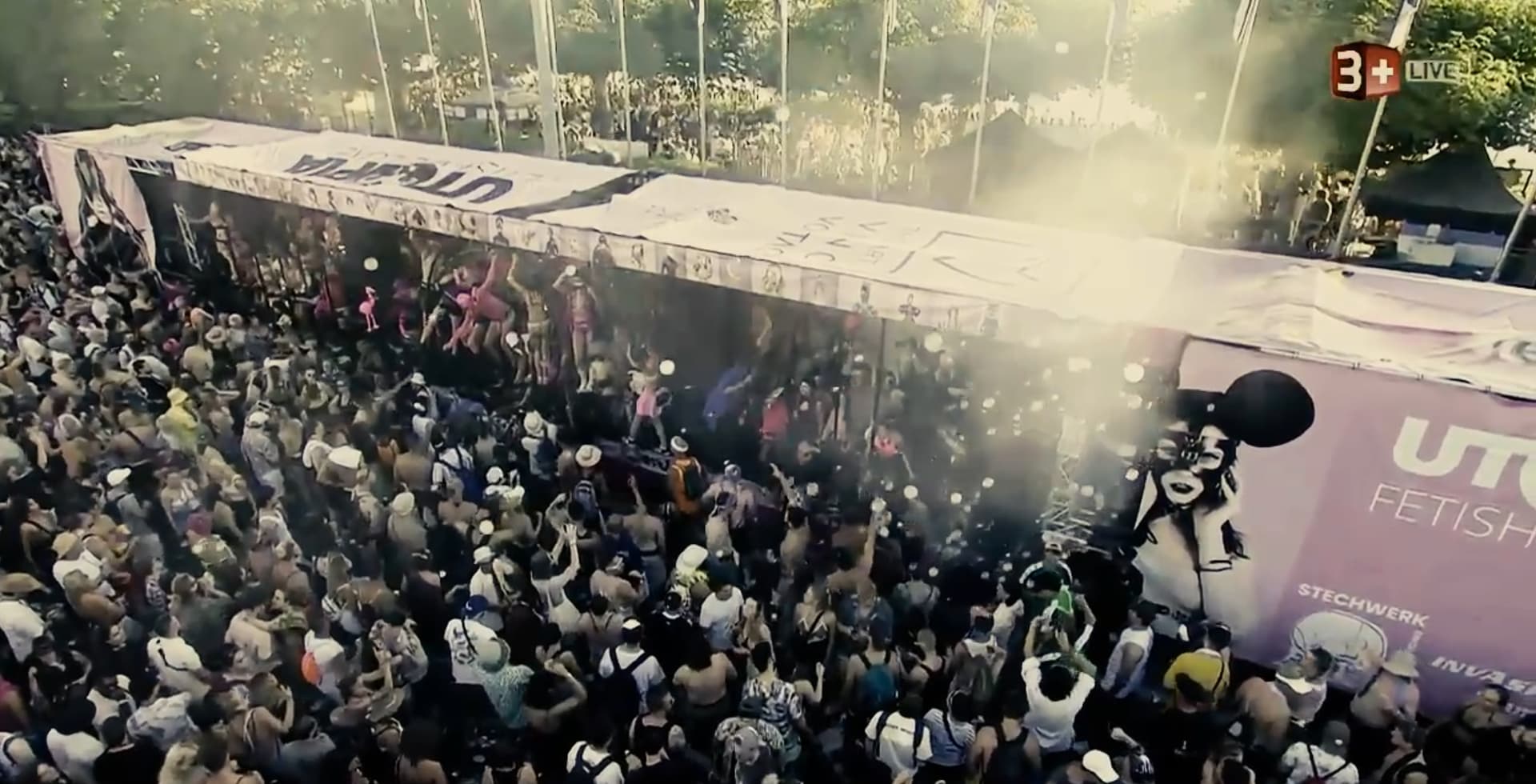 The fifty shades of pink Love Mobile, 2024