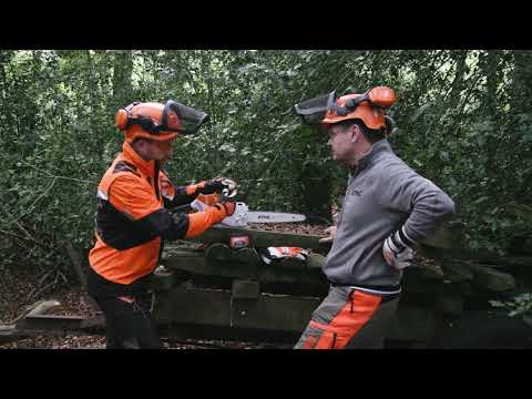 Using a STIHL Cordless Chainsaw With Chris Hollins | STIHL GB