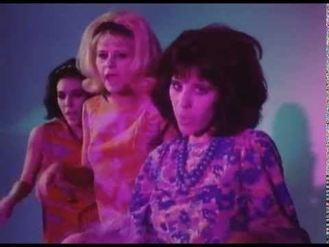 Tracey Ullman — Breakaway