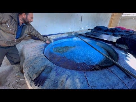 Persian and nomadic carpets . فرش قشقایی . کارگاه سنتی رنگرزی شیراز