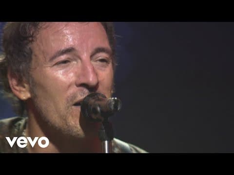 Bruce Springsteen & The E Street Band - Dancing in the Dark (Live In Barcelona)