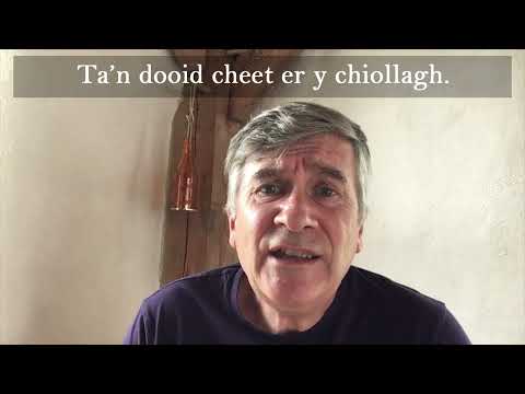 Traditional Manx Song: 'Arrane Oie Vie' performed by Phil Gawne