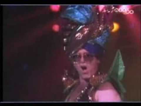 Elton John — Heartache All Over The World