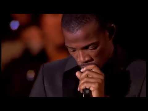 Black Coffee ft. Zakes Bantwini - Juju, live at Africa Rising