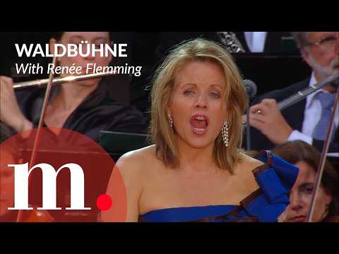 Renée Fleming sings Puccini's "Tu, che di gel sei cinta" from Turandot at the 2010 Waldbühne