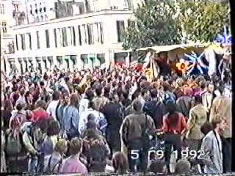 Amateur footage with sound from the first parade, 1992