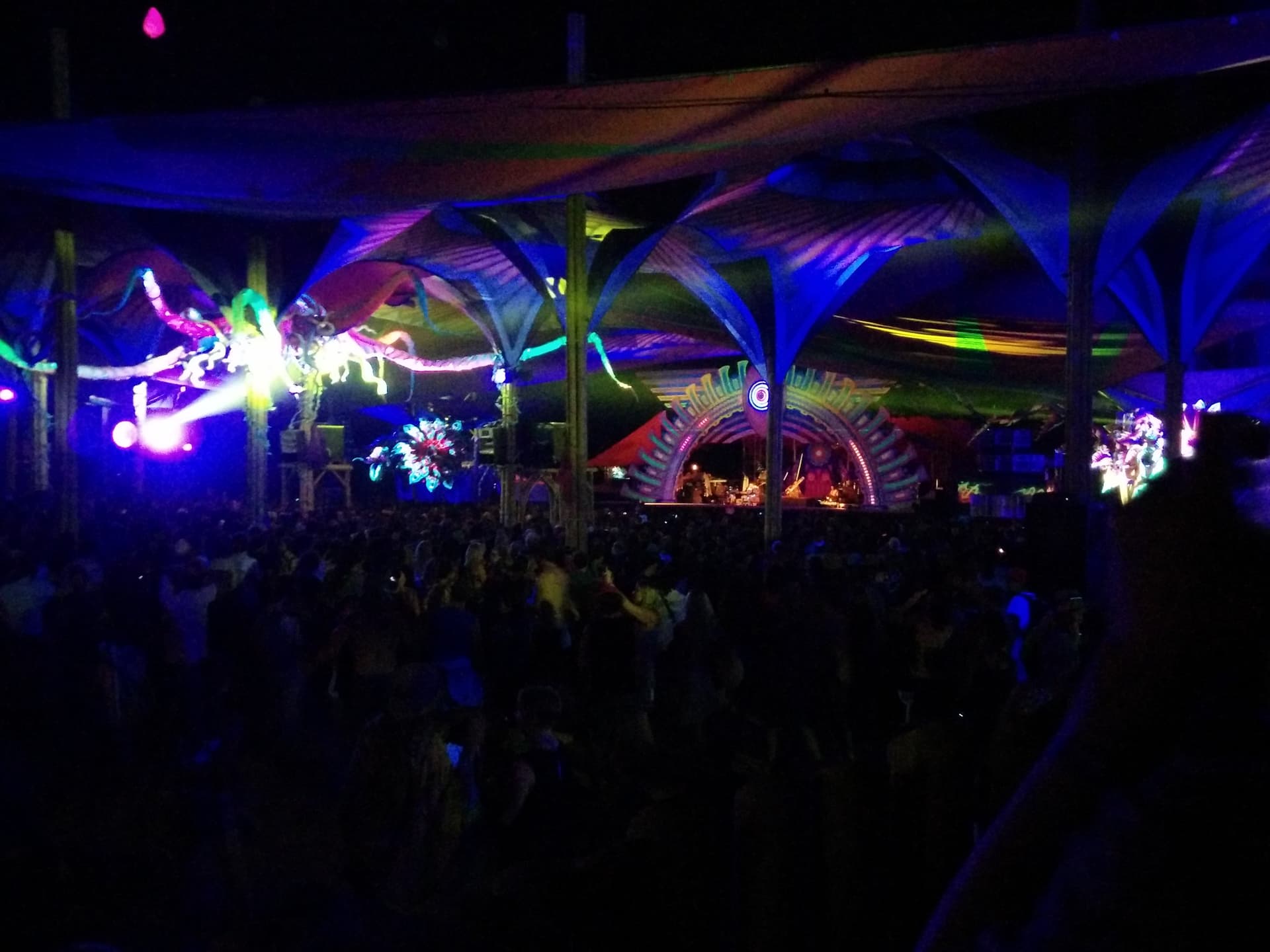 Night crowd beneath the stage canopy, Boom 2014