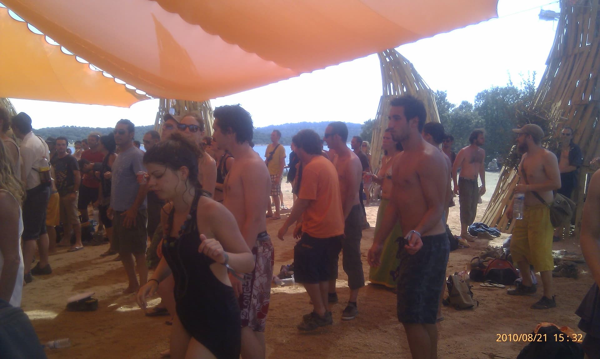 Busy walkway under the orange sails, Boom 2010