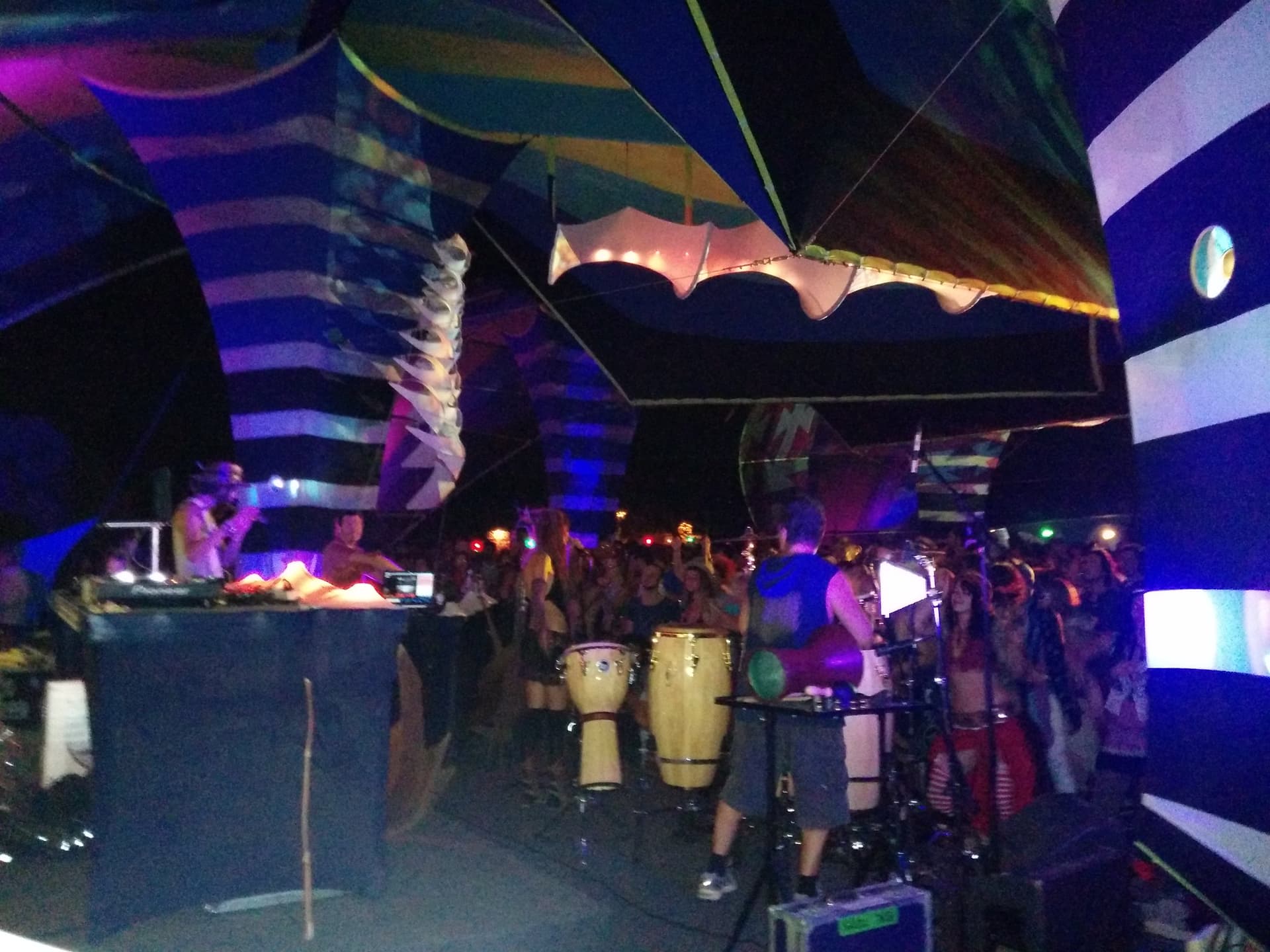 Drums and decks at a painted stage, Boom 2014