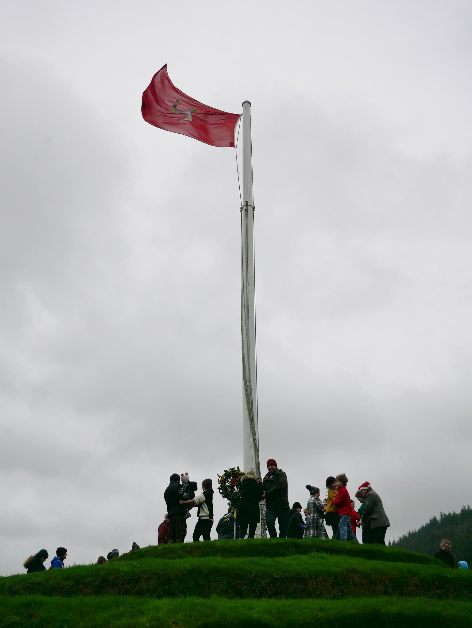 Hunt the Wren around Tynwald Hill, 2020