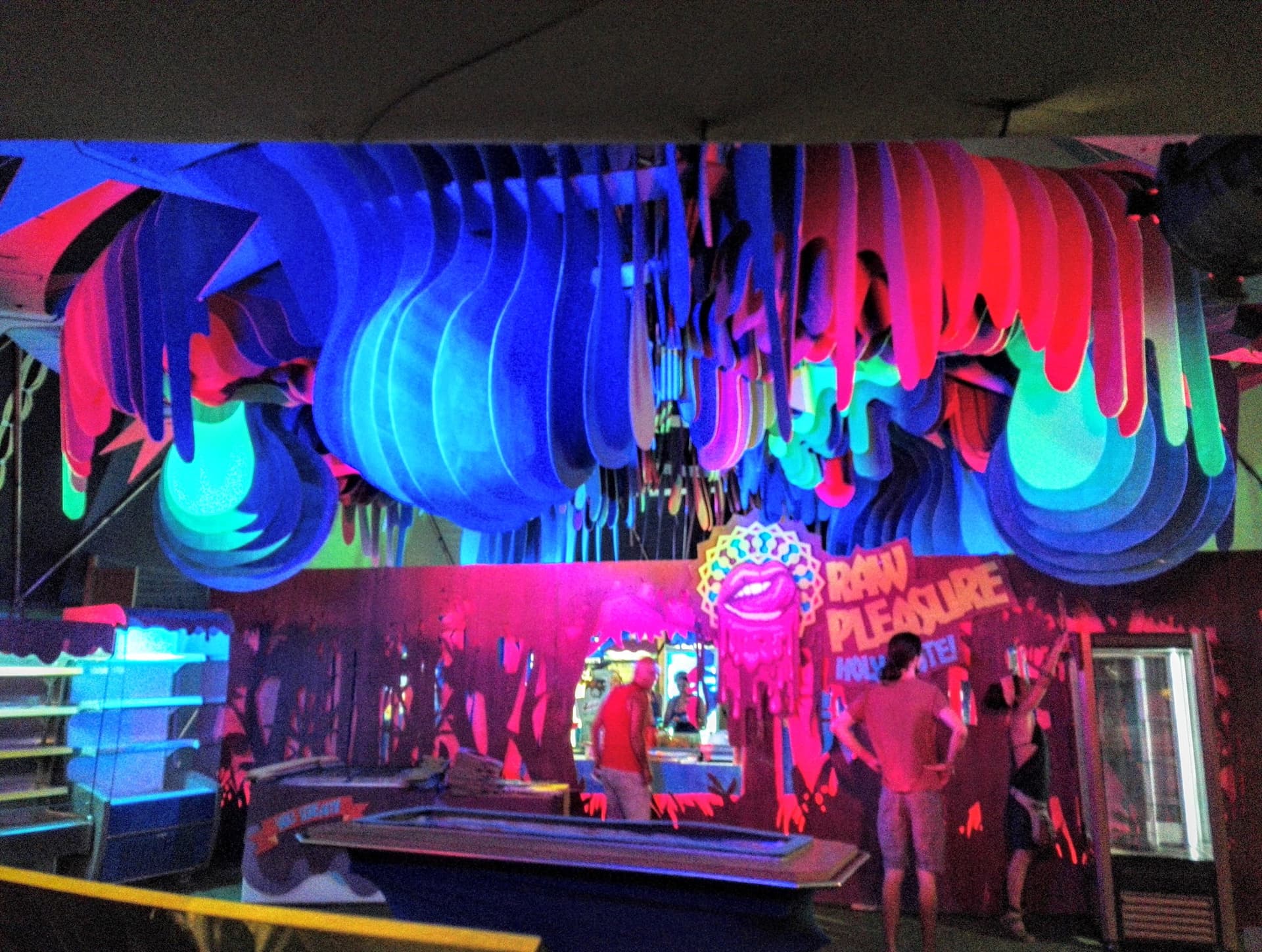 Ultraviolet painted stage front at night, Boom 2016