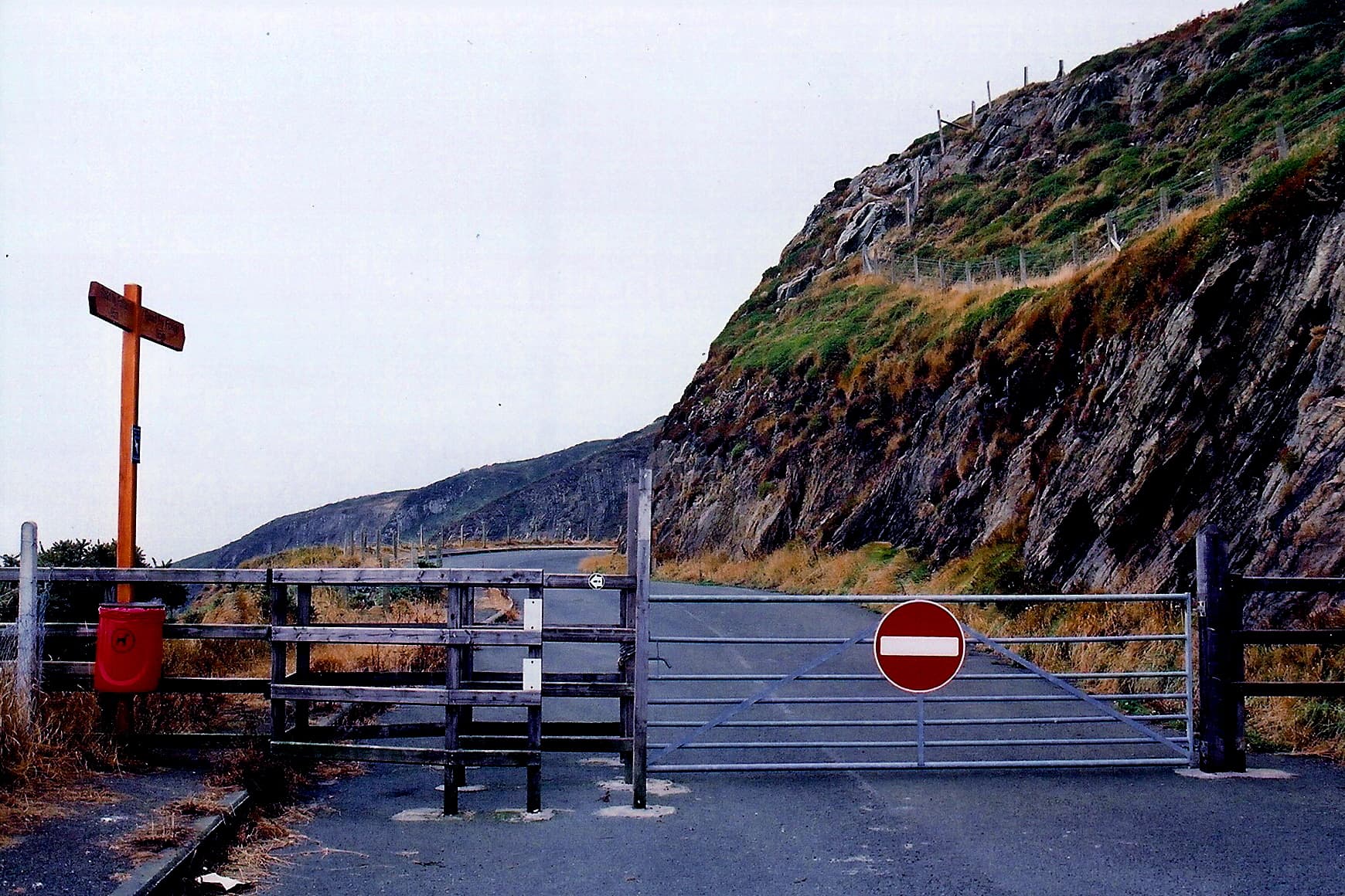 Douglas - Marine Drive - Road closure at SW end