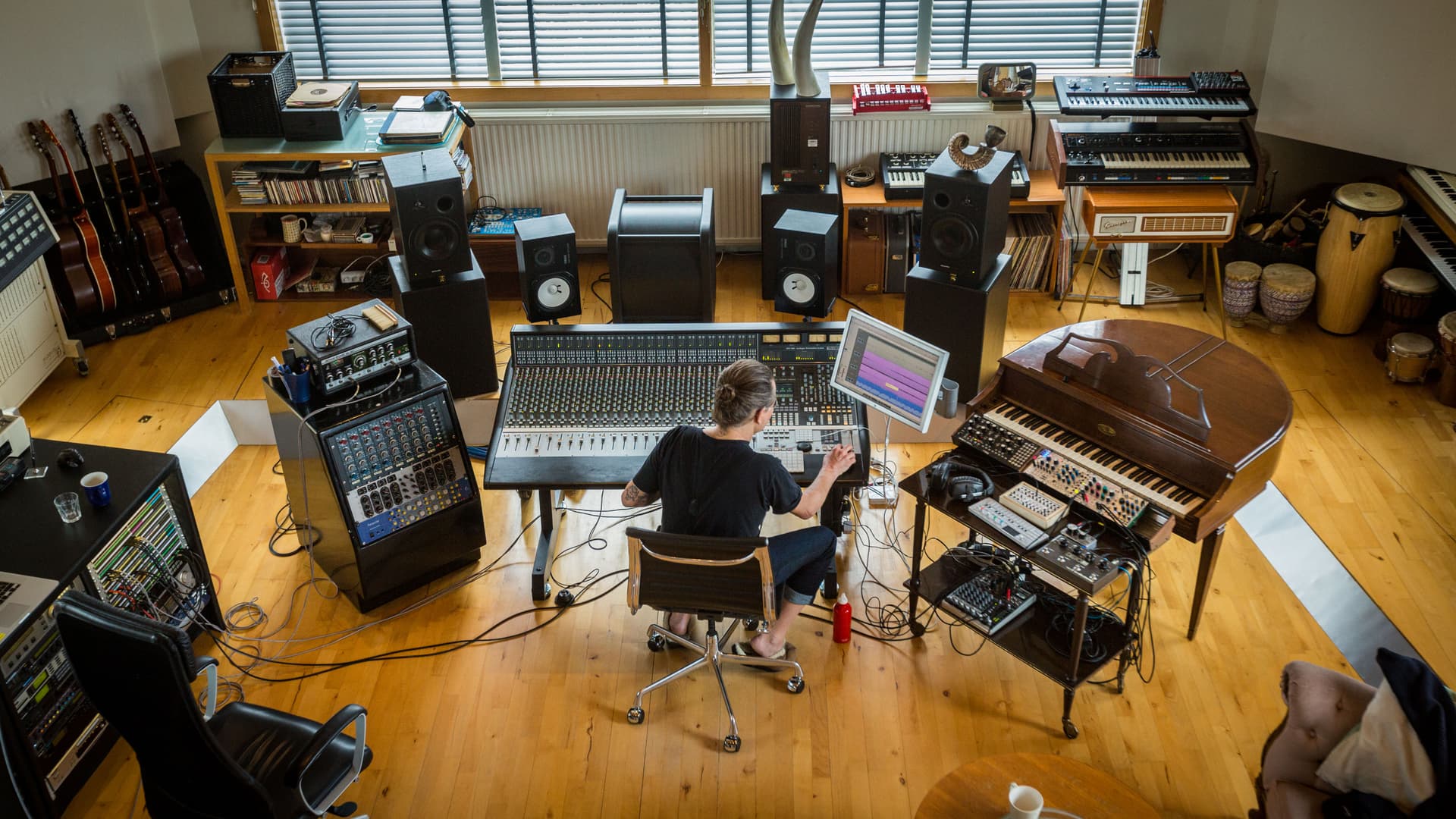 Greenhouse Studios, Reykjavik, Iceland (2017-05-08 16.21.10 by Ville Hyvönen)