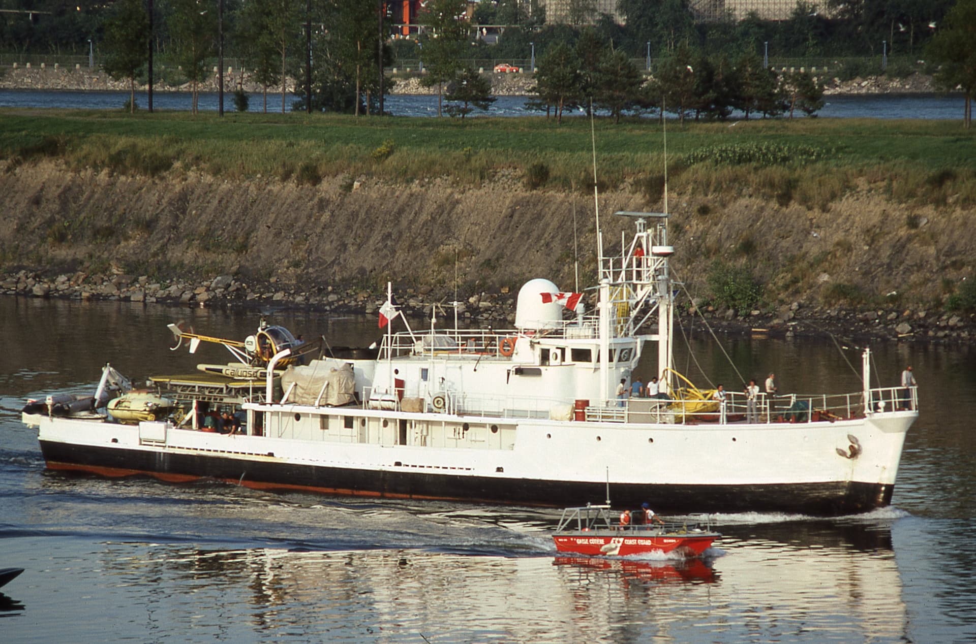 The Calypso arriving at Montreal, 1980
