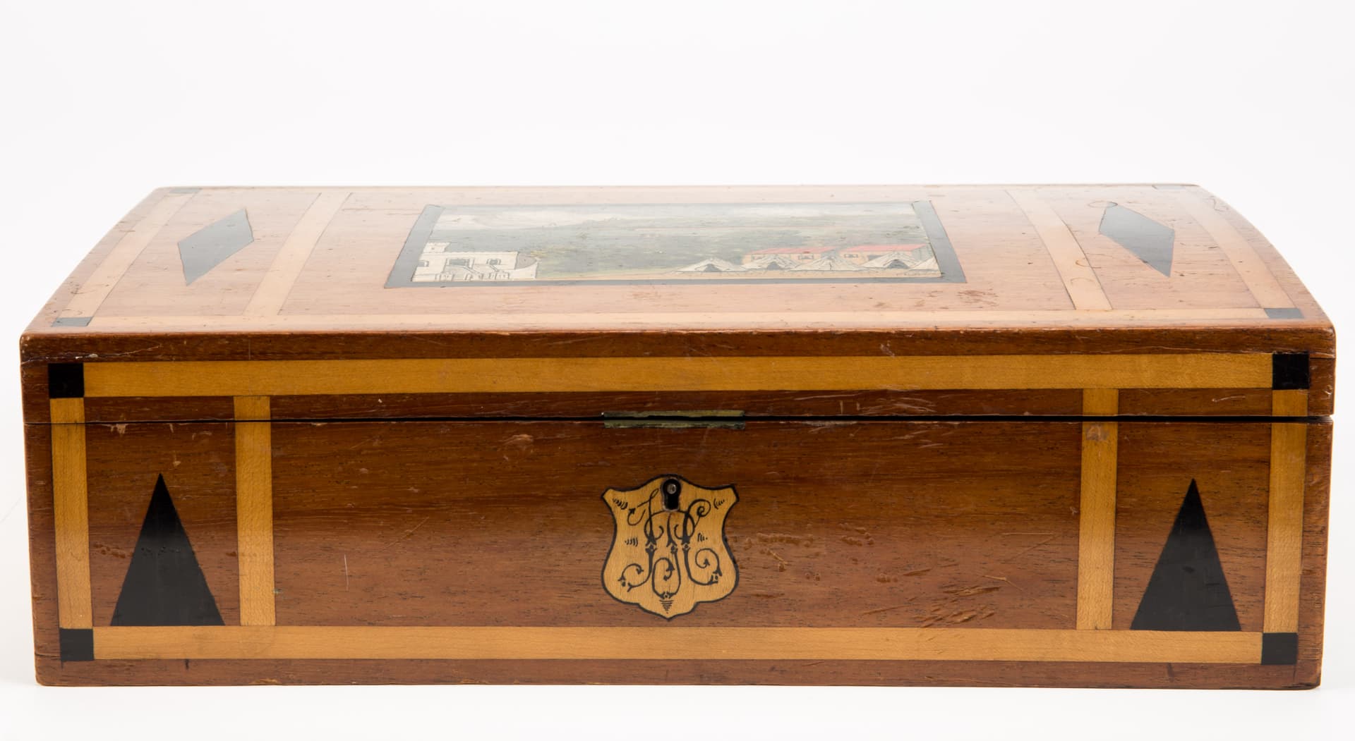 Box, souvenir (AM 2006.92.6-3)